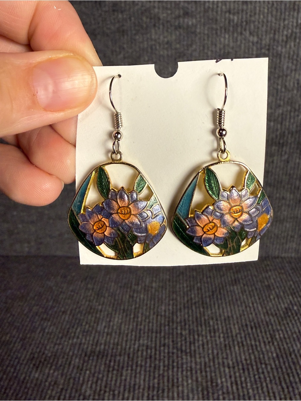 Vintage Gold Tone Cloisonné Enamel Floral Dangle Earrings Daffodil Lily Purple - Picture 2 of 5